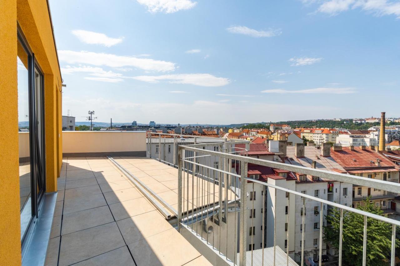 One Bedroom Penthouse # 82 In The Brand New Building Close To The Center With Free Parking Apartmán *