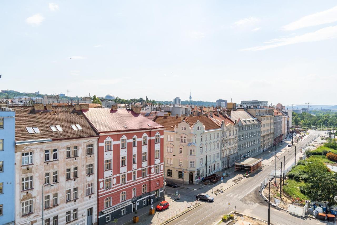 One Bedroom Penthouse # 82 In The Brand New Building Close To The Center With Free Parking Praha